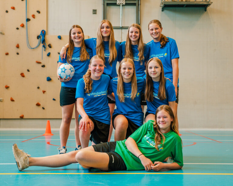 Damesvoetbalteam naar Olympic Moves